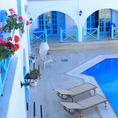 Bellapais Abbey Boutique Hotel *