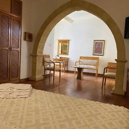 Bellapais Abbey Boutique Hotel *