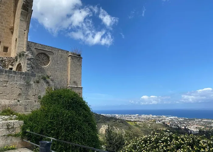 Bellapais Abbey Boutique Ξενοδοχείο *